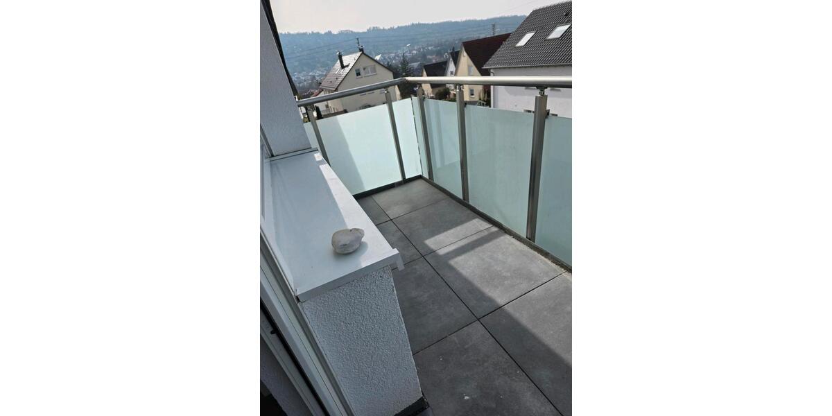 Dachgeschoßwohnung Remshalden - 3 Zimmer, 70 m&sup2;, 850&euro; | Angebot:25064648