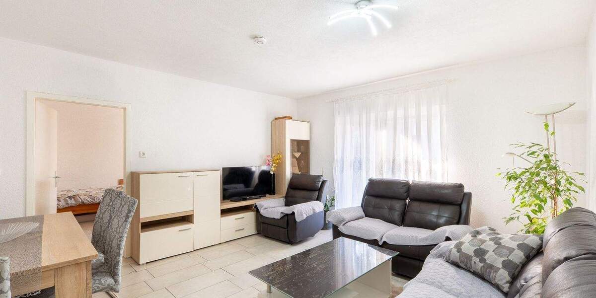 Etagenwohnung Ludwigsburg Eglosheim - 2 Zimmer, 53 m&sup2;, 185.000&euro; | Angebot:25698022