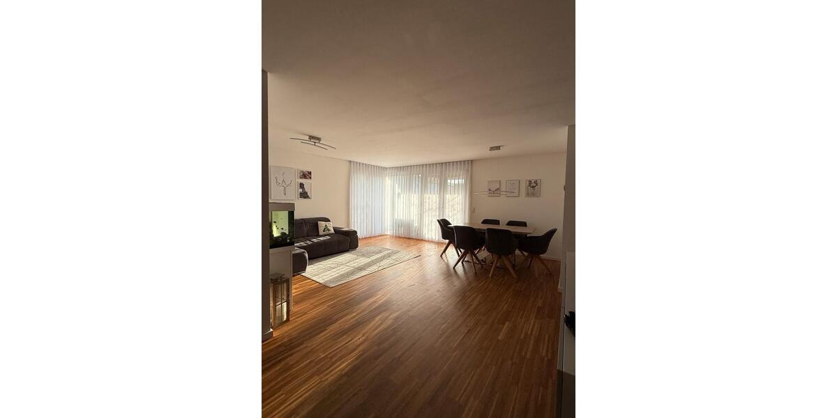 Erdgeschoßwohnung Stuttgart Stuttgart-West - 4 Zimmer, 108 m&sup2;, 611.000&euro; | Angebot:25874183
