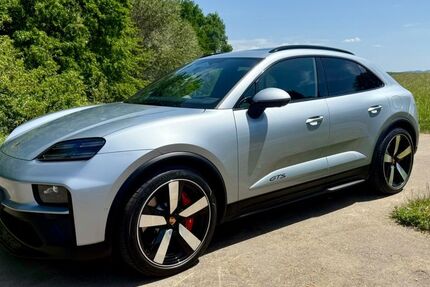 Porsche Macan 4.800 km 105.900 &euro; Aichtal 72631