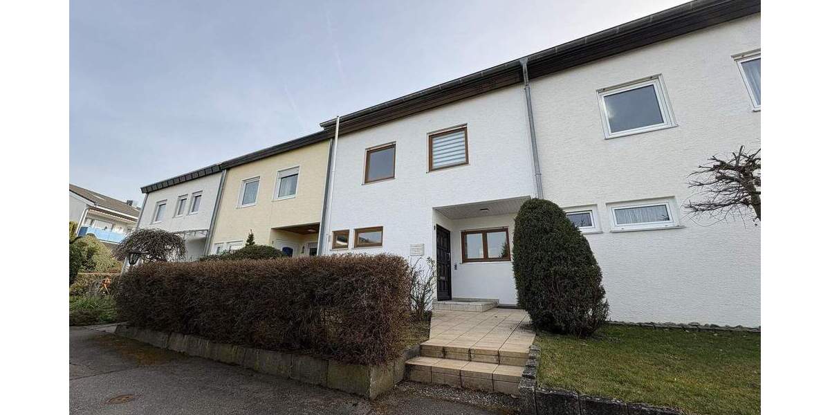 Reihenmittelhaus Böblingen - 5 Zimmer, 141 m&sup2;, 540.000&euro; | Angebot:25802257