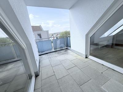 WOHNJUWEL AUF ZWEI EBENEN MIT ELEGANTEM FLAIR - Maisonettenwohnung Pleidelsheim | Angebot:25994804