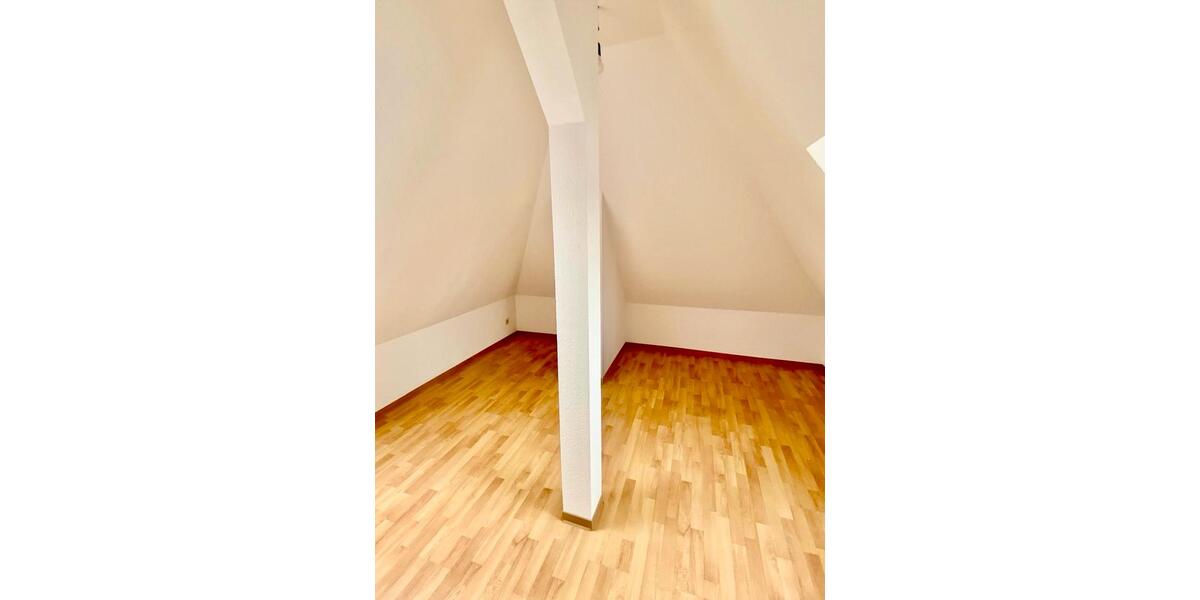 Erdgeschoßwohnung Stuttgart Stuttgart-Ost - 3.5 Zimmer, 64 m&sup2;, 1.060&euro; | Angebot:25892611