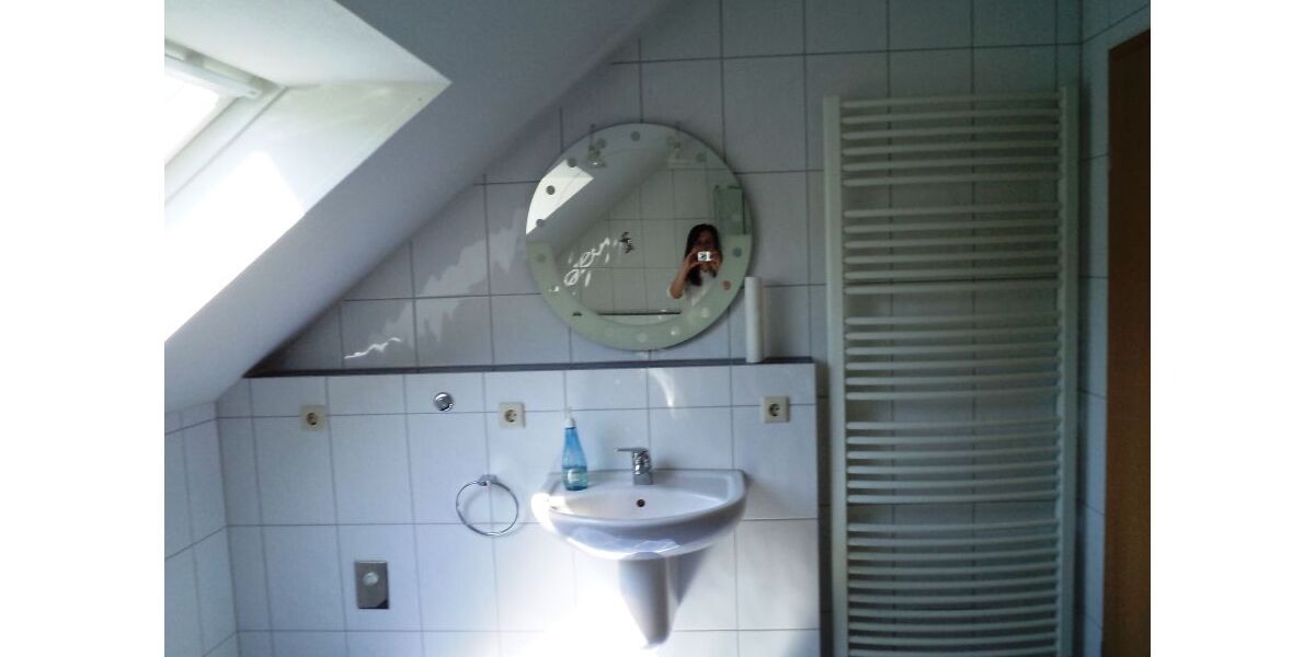 Moderne Dachgeschosswohnung - Dachgeschoßwohnung Weil im Schönbuch Neuweiler | Angebot:25901338