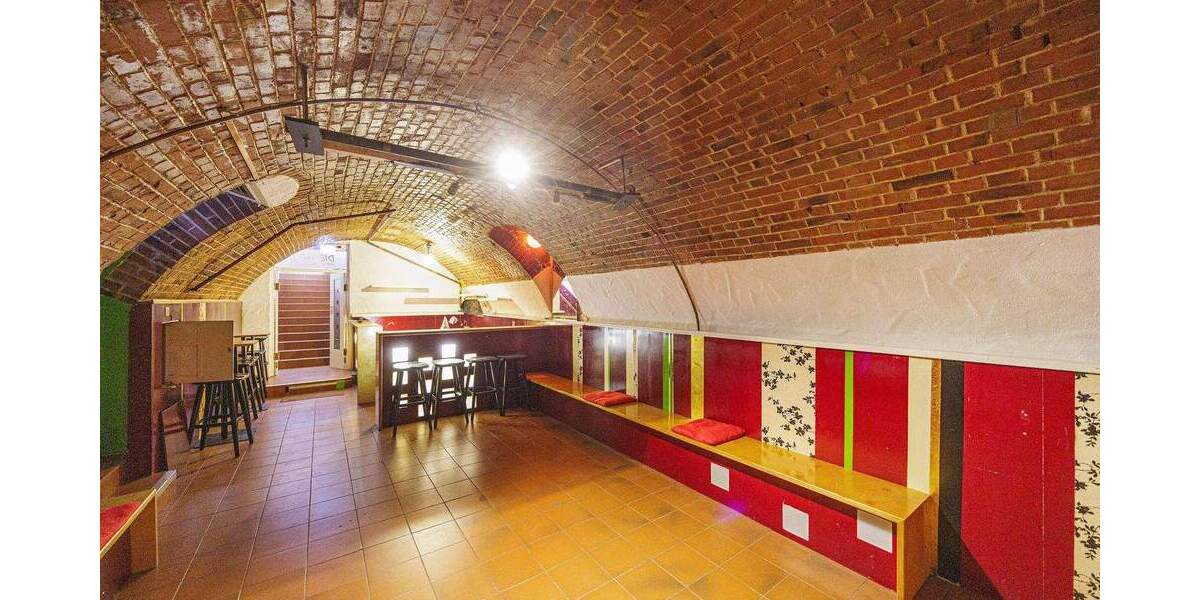 Mehrfamilienhaus, Wohnhaus Ludwigsburg West - 1 Zimmer, 392 m&sup2;, 1.495.000&euro; | Angebot:25742395