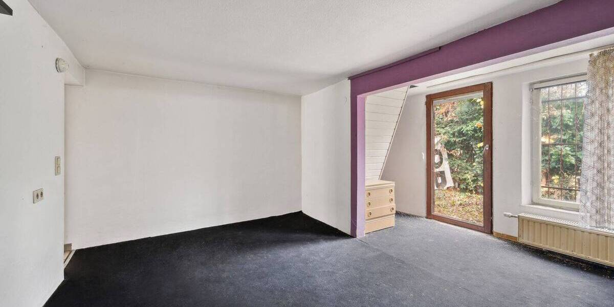 Mehrfamilienhaus, Wohnhaus Freiberg am Neckar Heutingsheim - 8 Zimmer, 219 m&sup2;, 399.000&euro; | Angebot:25704133