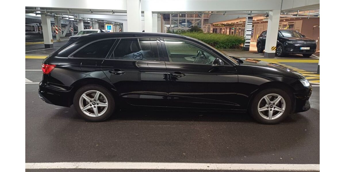 Audi A4 210.000 km 16.250 &euro; Esslingen am Neckar 73733