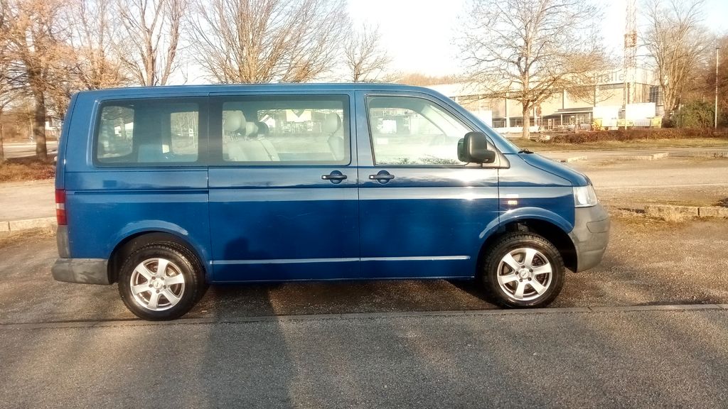 VW T5 Transporter 104.600 km 6.500 &euro; Murr 71711