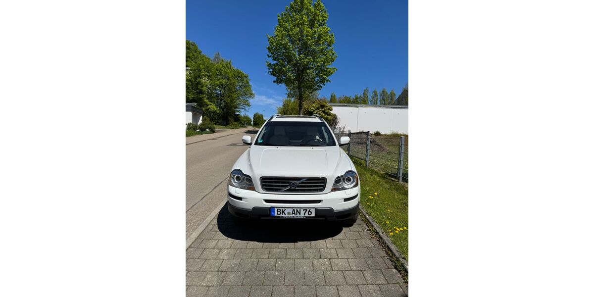 Volvo XC90 239.000 km 7.250 &euro; Backnang 71522