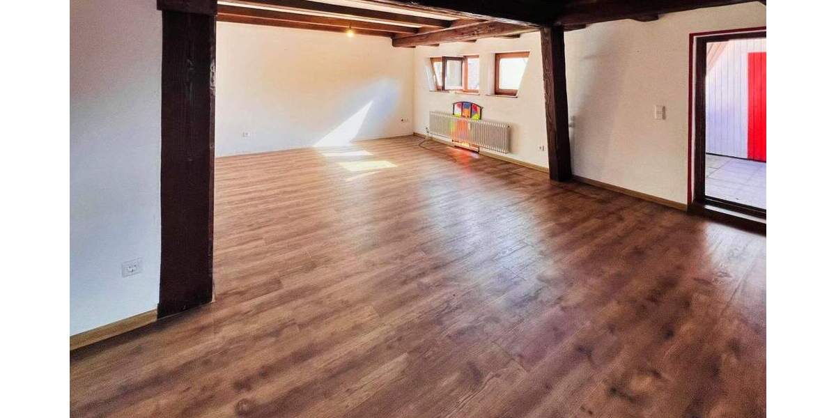 Etagenwohnung Leonberg Eltingen - 3 Zimmer, 87 m&sup2;, 249.000&euro; | Angebot:25749258