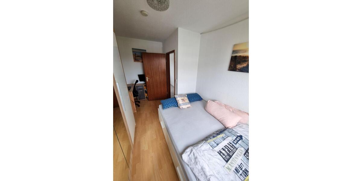 Etagenwohnung Filderstadt - 3 Zimmer, 86 m&sup2;, 1.700&euro; | Angebot:24780394