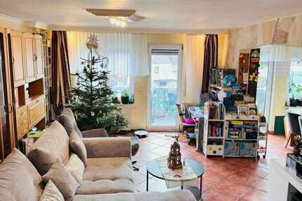 Haus Weil im Schönbuch - 4.5 Zimmer, 131 m&sup2;, 445.000&euro; | Angebot:25912606