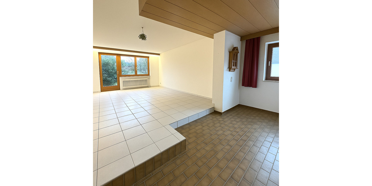 Mehrfamilienhaus, Wohnhaus Filderstadt Plattenhardt - 5 Zimmer, 139 m&sup2;, 440.000&euro; | Angebot:25737698