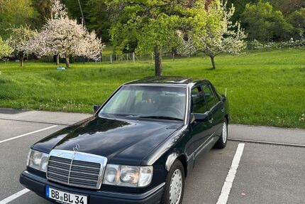 Mercedes-Benz 200 146.000 km 6.990 &euro; Stuttgart 70565
