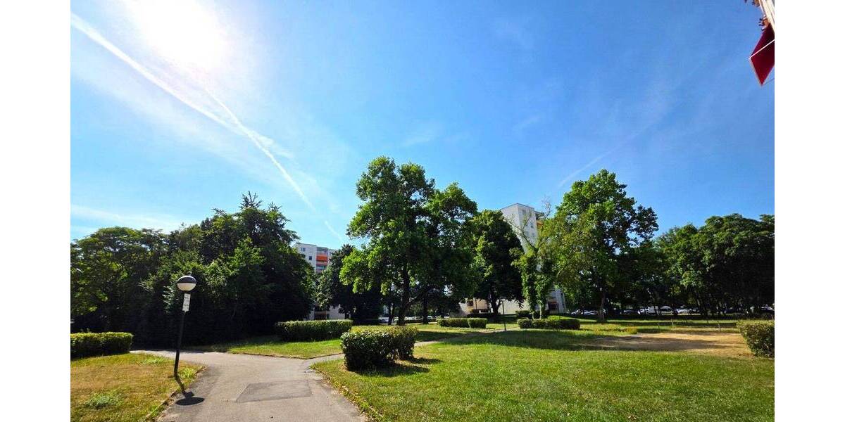 Wohnen direkt am Böblinger Park und Oberen See - 4-Zimmer-Wohnung und Aufzug – - Etagenwohnung Böblingen | Angebot:26940430