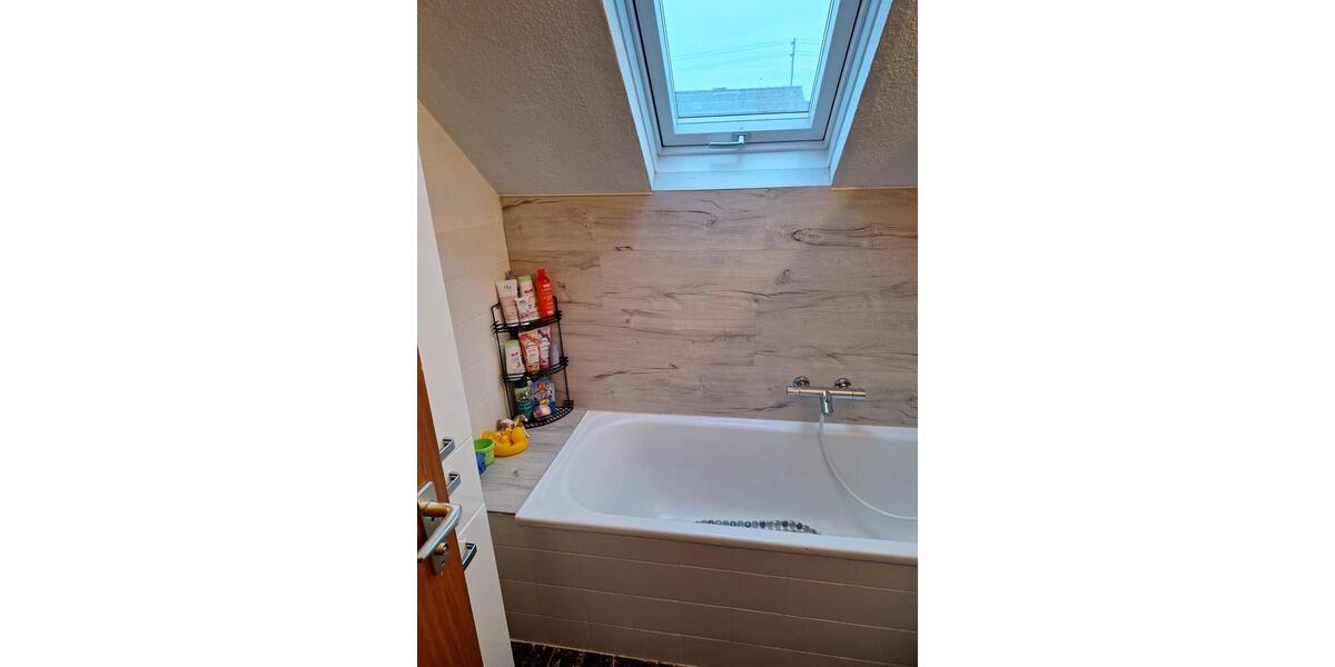 Dachgeschoßwohnung Ebersbach an der Fils - 2 Zimmer, 61 m&sup2;, 189.000&euro; | Angebot:24838456