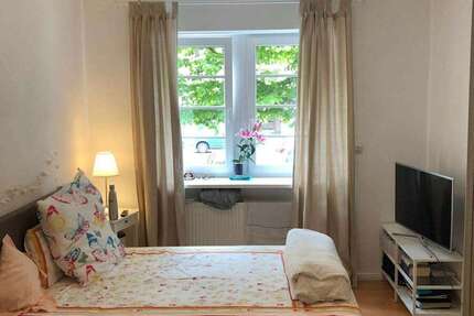 Zimmer Stuttgart Hölderlinplatz - 495&euro; | Angebot:25154343