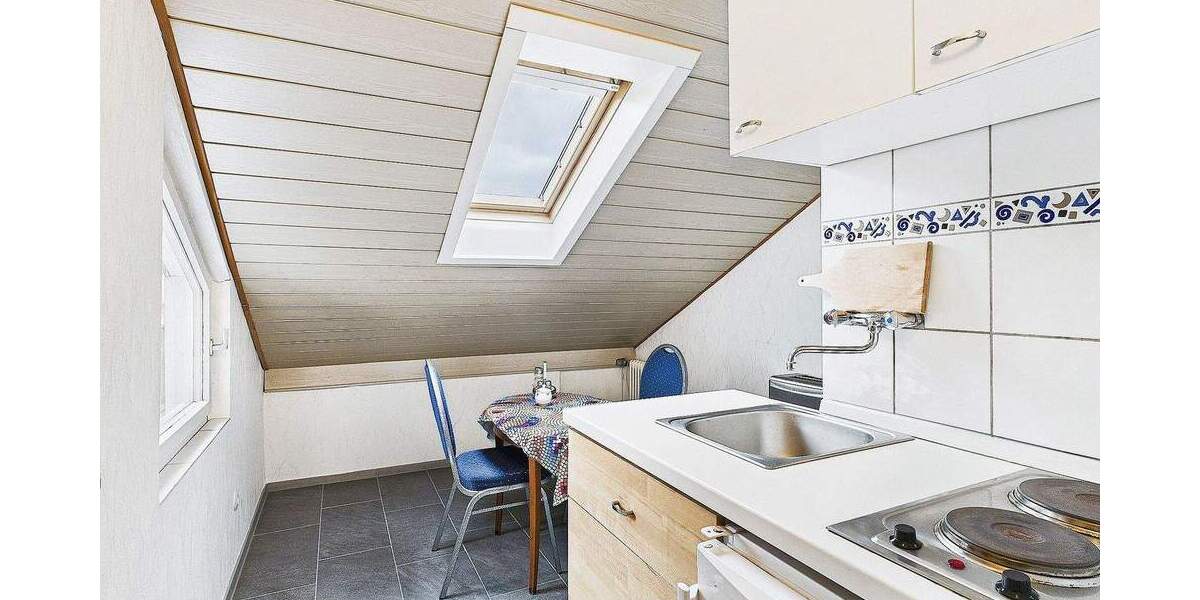 Etagenwohnung Stuttgart Bad Cannstatt - 4 Zimmer, 108 m&sup2;, 365.000&euro; | Angebot:25671744