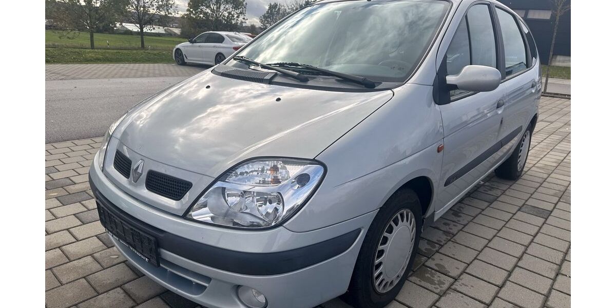 Renault Scenic 166.539 km 1.999 &euro; Schönaich 71101