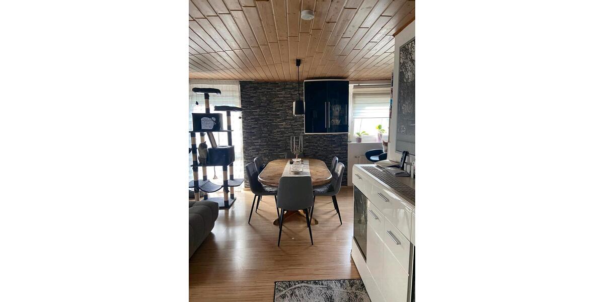 Etagenwohnung Hemmingen - 4.5 Zimmer, 115 m&sup2;, 1.450&euro; | Angebot:24638364