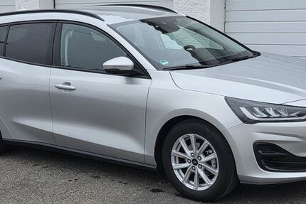 Ford Focus 21.000 km 16.000 &euro; Sindelfingen bei Stuttgart 71067