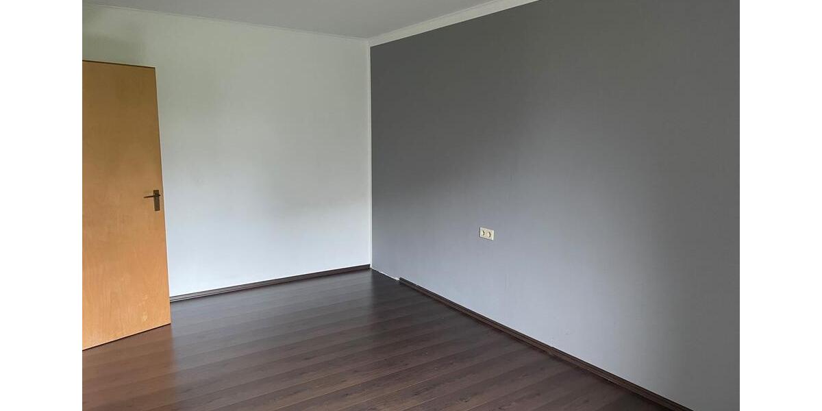 Etagenwohnung Wangen - 2 Zimmer, 70 m&sup2;, 870&euro; | Angebot:27615634