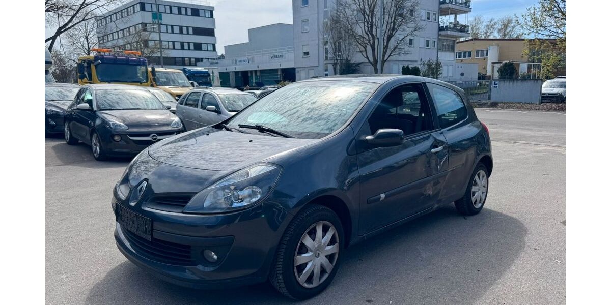 Renault Clio 164.770 km 1.199 &euro; Korntal-Münchingen 70825