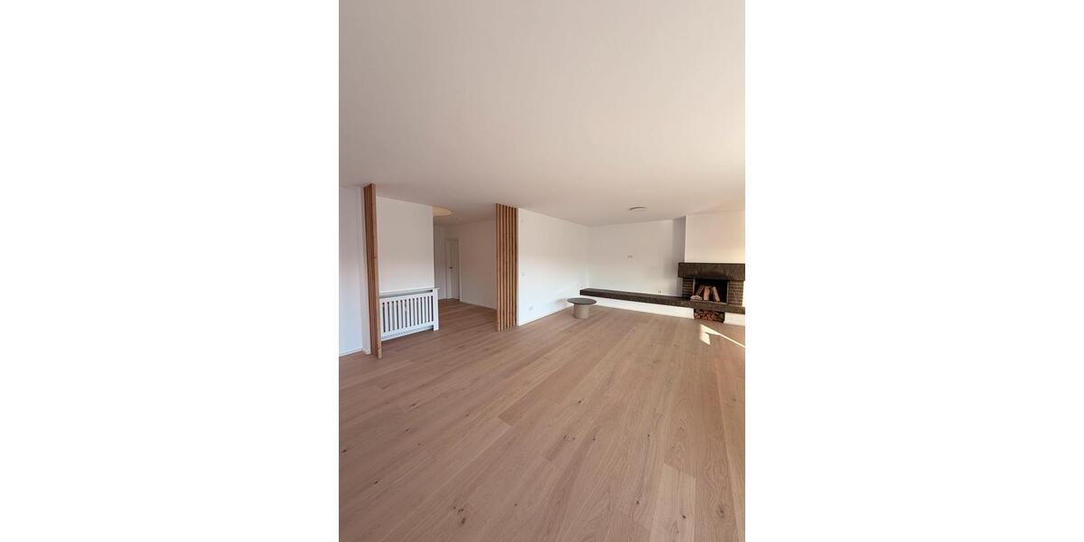 Dachgeschoßwohnung Kornwestheim - 4 Zimmer, 108 m&sup2;, 560.000&euro; | Angebot:26050848