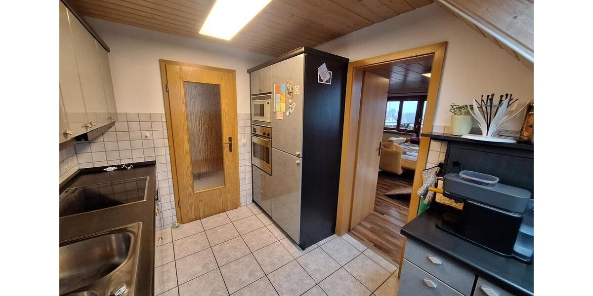Dachgeschoßwohnung Sulzbach an der Murr - 3.5 Zimmer, 85 m&sup2;, 890&euro; | Angebot:24555172