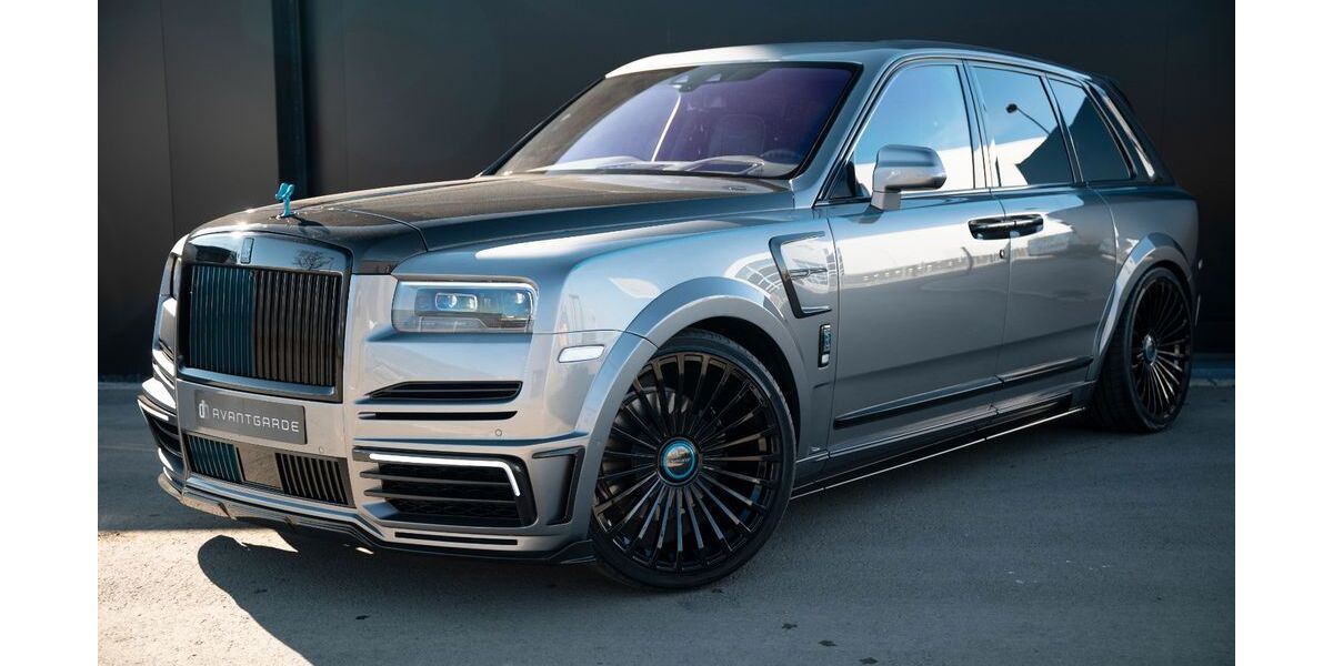 Rolls Royce Cullinan 21.750 km 429.900 &euro; Zell u. A. 73119