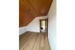 Dachgeschoßwohnung Ludwigsburg Pflugfelden - 3 Zimmer, 66 m&sup2;, 990&euro; | Angebot:26623402