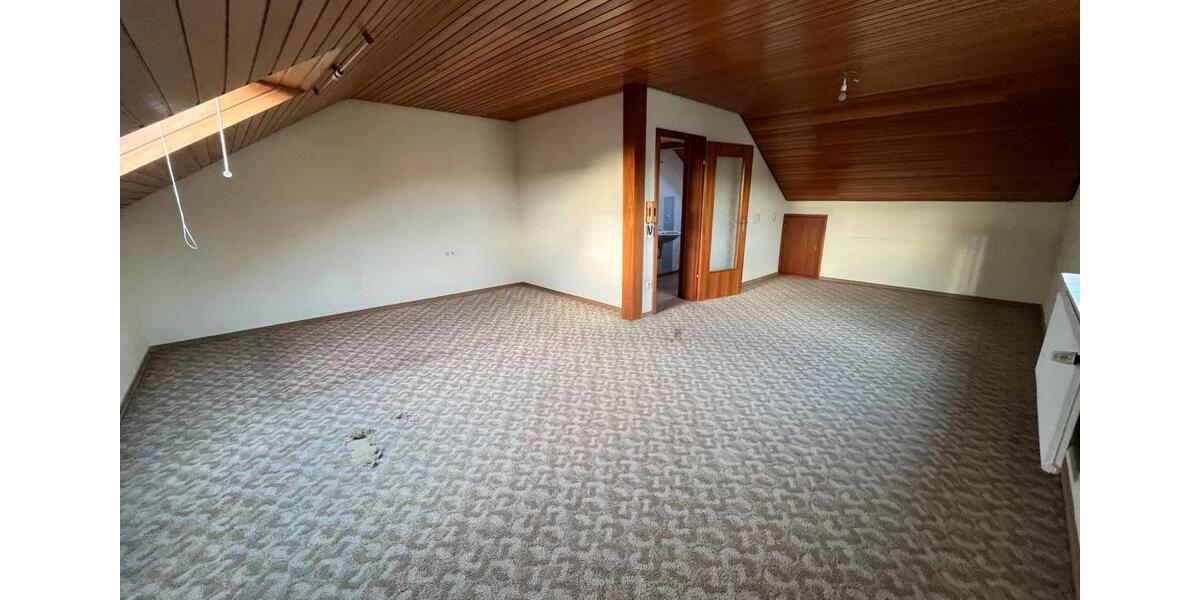 Reihenhaus Affalterbach - 6 Zimmer, 180 m&sup2;, 490.000&euro; | Angebot:25151231