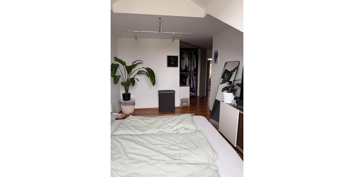 Dachgeschoßwohnung Filderstadt - 3 Zimmer, 88 m&sup2;, 416.000&euro; | Angebot:25658290