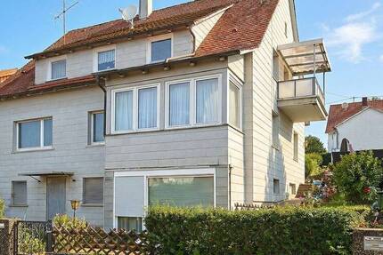 Haus Leonberg - 9 Zimmer, 240 m&sup2;, 750.000&euro; | Angebot:26015666