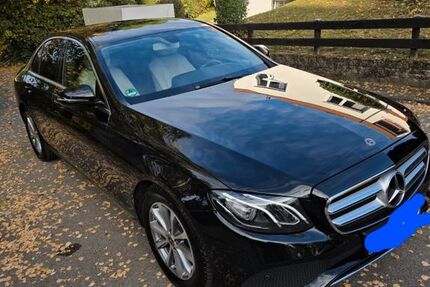 Mercedes-Benz E 200 164.119 km 18.500 &euro; Leonberg 71229