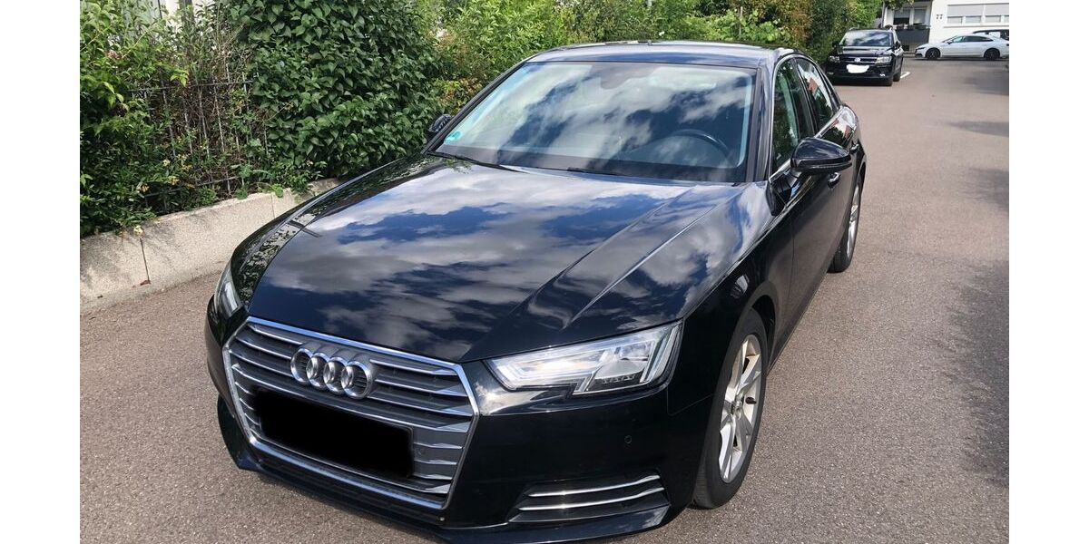 Audi A4 142.000 km 13.700 &euro; Stuttgart 70435