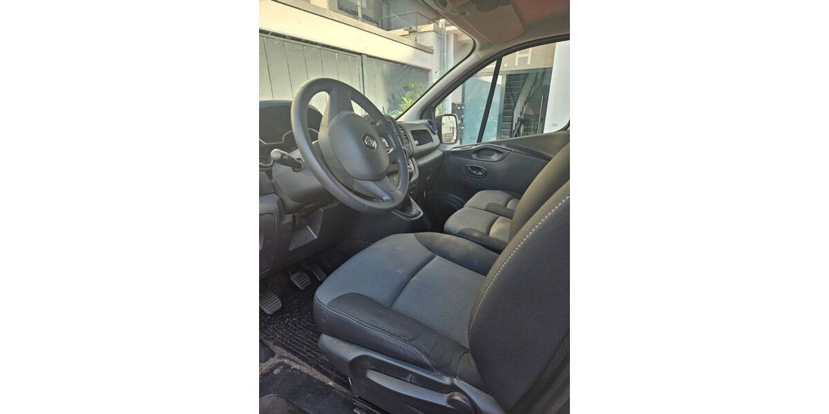 Renault Trafic 44.000 km 15.500 &euro; Stuttgart 70567