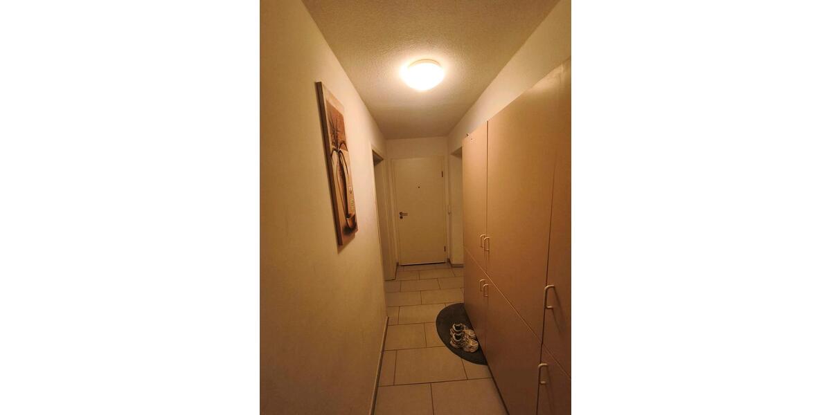 Erdgeschoßwohnung Stuttgart Bad Cannstatt - 3.5 Zimmer, 100 m&sup2;, 1.750&euro; | Angebot:27606372