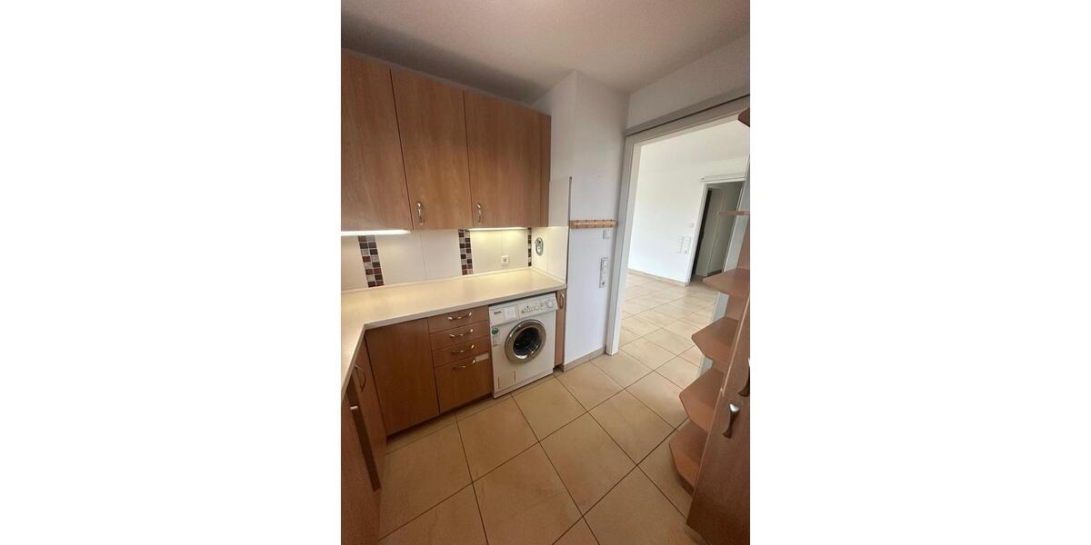 Einfamilienhaus Nürtingen - 4 Zimmer, 115 m&sup2;, 1.400&euro; | Angebot:25307038