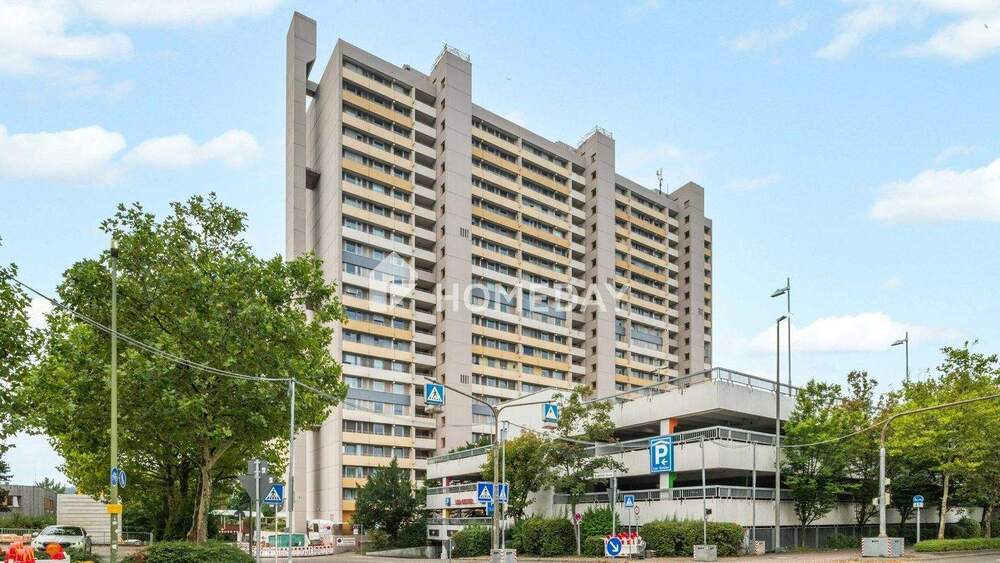 Etagenwohnung Leonberg Eltingen - 4 Zimmer, 130 m&sup2;, 330.000&euro; | Angebot:25677585