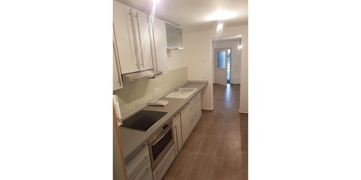 Erdgeschoßwohnung Holzmaden - 2.5 Zimmer, 63 m&sup2;, 780&euro; | Angebot:25543338