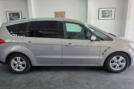 Ford S-Max 194.000 km 4.990 &euro; Asperg/Ludwigsburg bei Stuttgart 71679