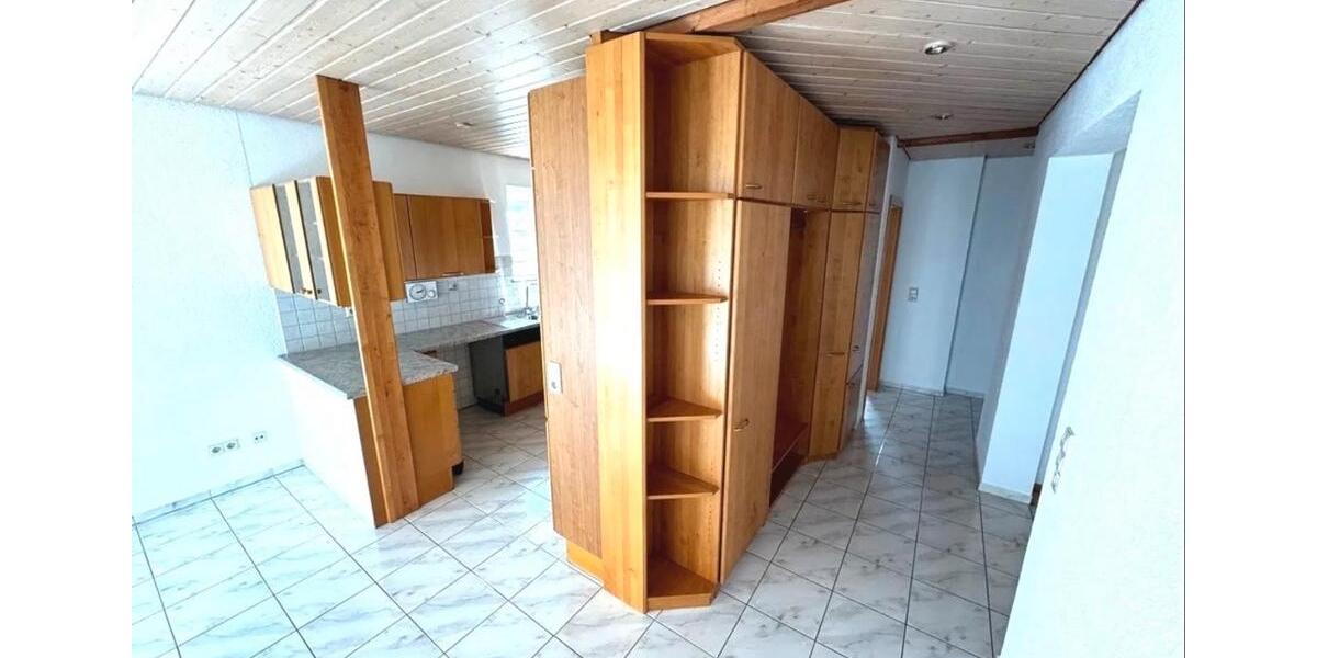 Etagenwohnung Nürtingen - 3.5 Zimmer, 72 m&sup2;, 900&euro; | Angebot:26681920