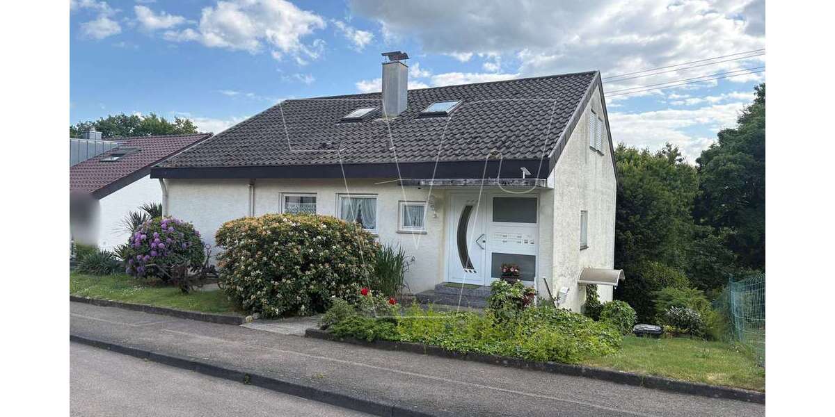 Einfamilienhaus Backnang - 6 Zimmer, 137 m&sup2;, 475.000&euro; | Angebot:24178744