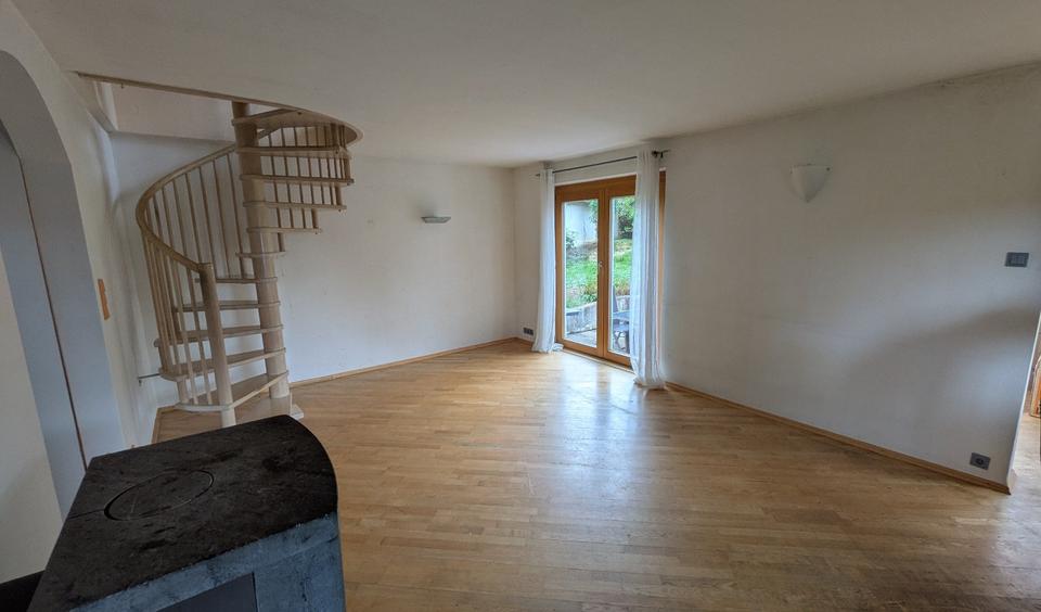Einfamilienhaus Erdmannhausen - 8 Zimmer, 725.000&euro; | Angebot:22287456