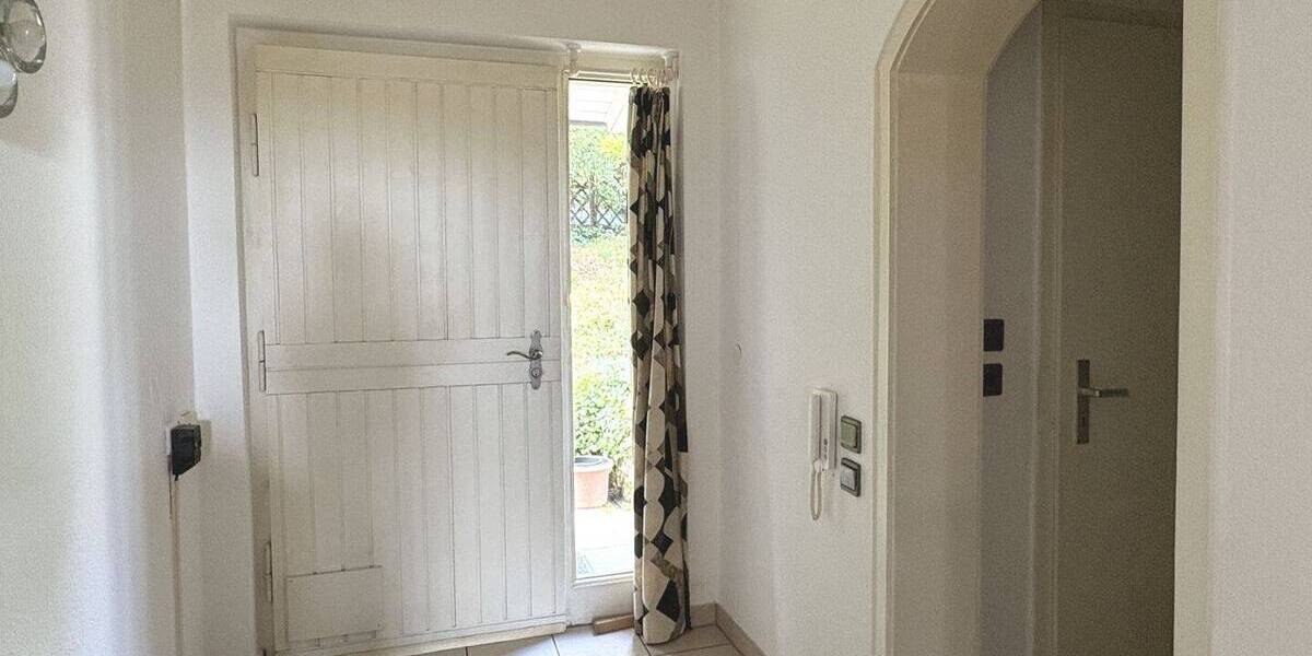 Einfamilienhaus Stuttgart Vaihingen - 7 Zimmer, 240 m&sup2;, 1.250.000&euro; | Angebot:25671954