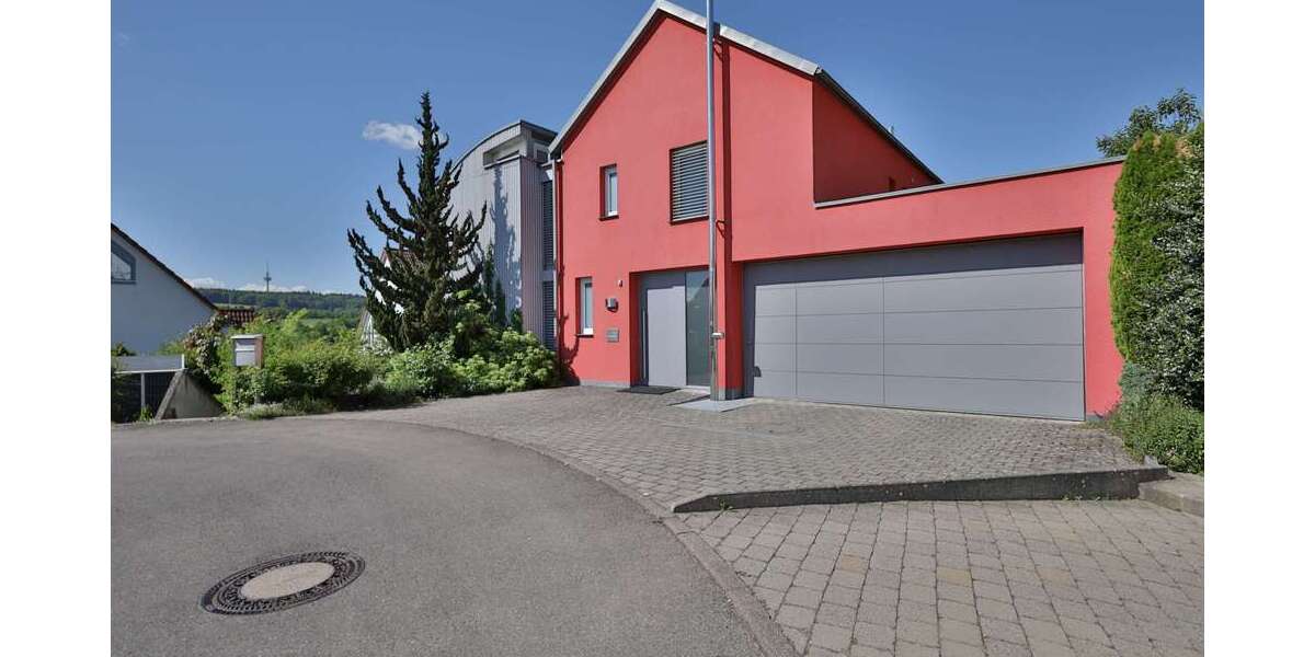 Einfamilienhaus Waldenbuch - 7.5 Zimmer, 330 m&sup2;, 1.295.000&euro; | Angebot:24026160