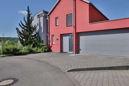 Haus Waldenbuch - 7.5 Zimmer, 330 m&sup2;, 1.295.000&euro; | Angebot:24026160