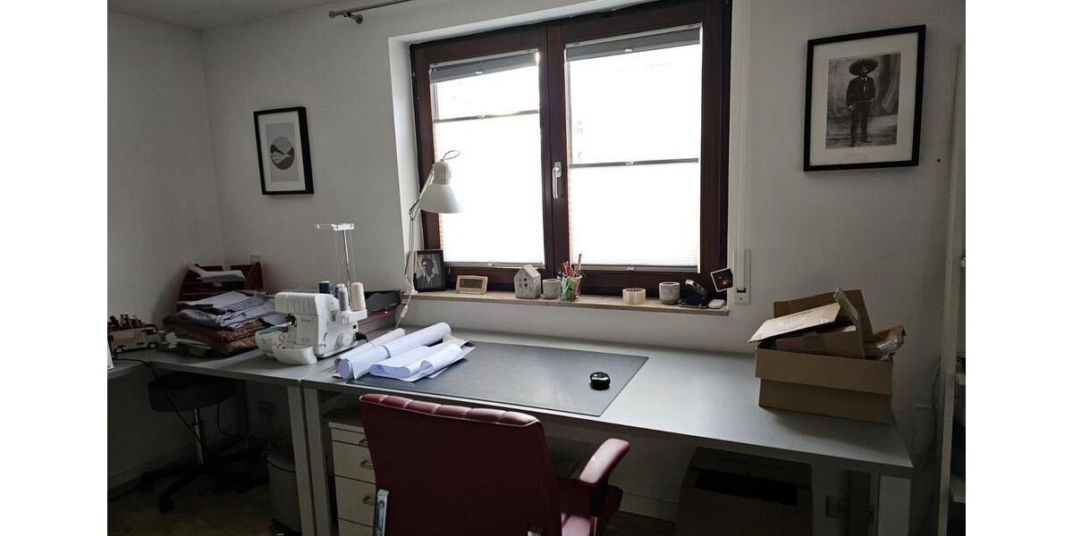 Einfamilienhaus Kirchheim unter Teck - 7.5 Zimmer, 219 m&sup2;, 650.000&euro; | Angebot:26049972