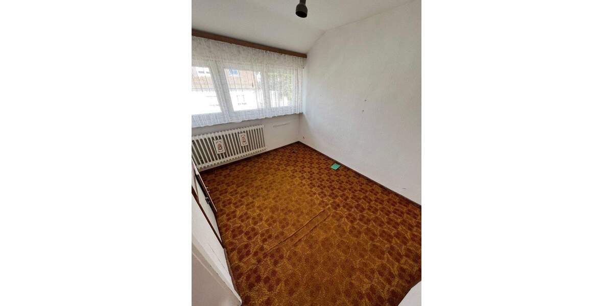 Doppelhaushälfte Stuttgart Luginsland - 7 Zimmer, 134 m&sup2;, 535.000&euro; | Angebot:25696486